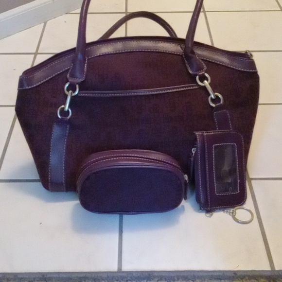 Croft & Barrow Shoulder Bag W Pouch + Card Holder Keychain - Picture 2 of 9